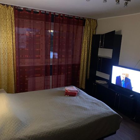 K76 - Very Nice 2-Bedrooms Apartment -2 Big Beds-1 Single Bed Тарту Экстерьер фото
